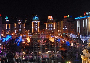 Центр Києва прикрасять новорічною символікою до 10 грудня