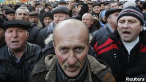  Голодні  протести з Донецька поширилися на Київ