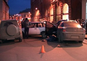 У центрі Харкова зіштовхнулося вісім автомобілів: загинула людина