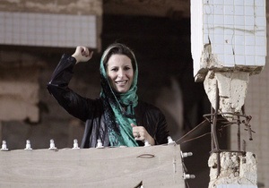 Донька Каддафі закликала лівійців повалити нову владу