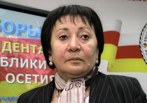 Генпрокуратура Південної Осетії звинуватила лідера опозиції у підготовці кольорової революції