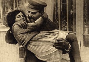 ЗМІ: У США померла донька Сталіна