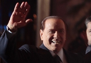 Берлусконі розпочав передвиборчу кампанію темою боротьби з комунізмом