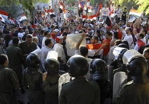 У Сирії тривають демонстрації проти  зовнішньої змови 