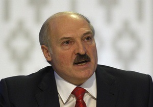 Лукашенко ображається на вчених: вони не знають, як врятувати економіку Білорусі