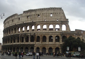 У 2012 році символ Рима закриють на реставрацію