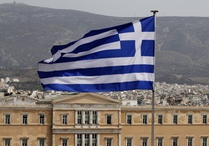 Грецька економіка знизилася ще на 5%