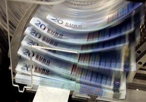 Міжбанк: євро сьогодні подешевшав, долар - утримує позиції