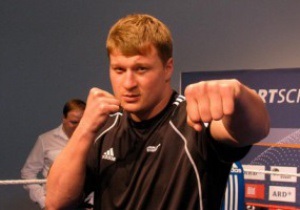 Поветкин: Главная цель на 2012 год – выйти на ринг против Владимира Кличко