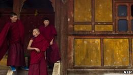 Китай надасть соцзабезпечення тибетським ченцям