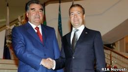 Президент Таджикистану взяв під контроль справу засуджених пілотів