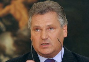 Кваснєвський закликав владу України не грати з ЄС у  російську рулетку 