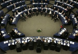Ъ: Європарламент готує нову жорстку резолюцію по Україні