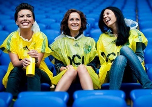 Корреспондент: Жіноча пристрасть. Все більше українок стають футбольними фанатками