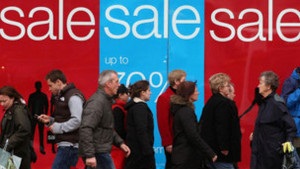 У зоні євро стрімко скорочується роздрібна торгівля