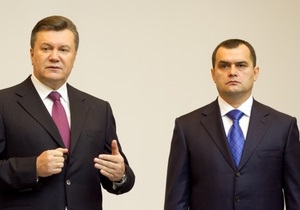 Фотогалерея: Пост здав, пост прийняв. Янукович представив нового голову МВС