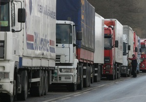 СБУ затримала контрабандистів, які ввозили в Україну із ЄС понад 20 вантажівок щомісяця