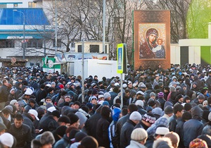 Фотогалерея: Курбан-Байрам у Москві. Молитва десятків тисяч мусульман