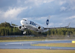 Boeing-737 здійснив аварійну посадку в Санкт-Петербурзі