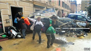 Італія: повінь у Генуї забрала життя шістьох людей