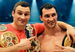 Чемпион мира WBA решил разобраться с братьями Кличко