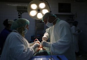 Розпочався суд на чорними трансплантологами