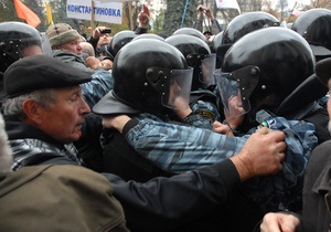 Фотогалерея: Штурм Ради-2. Повстання чорнобильців набирає обертів