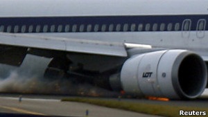 У Варшаві успішно здійснив аварійну посадку Boeing 767