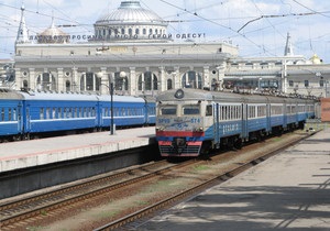 Одеська залізниця скасувала ряд поїздів