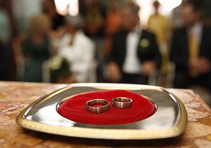 У Києві стартує флеш-моб за збереження шлюбу