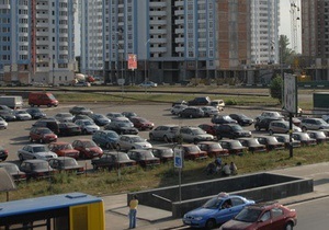 Мерія має намір залучити інвесторів для будівництва 79-ти парковок у Києві