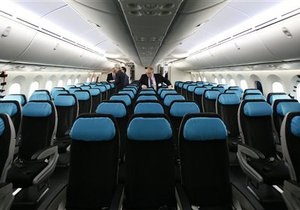 Житель Токио купил билет на первый рейс Dreamliner за $34 тысячи