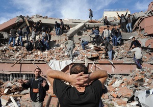 Землетрус у Туреччині: Кількість жертв зросла до 264 осіб