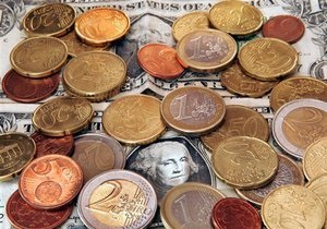 Міжбанк відкрився зростанням котирувань з долара та євро