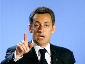 Саркозі виступив з різкими заявами на адресу прем єра Великобританії