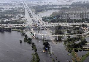 У Таїланді найбільша за півсторіччя  повінь: основний приплив води буде завтра