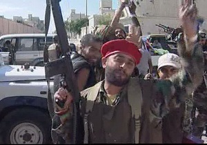 Аль-Джазіра показала відео, яке підтверджує загибель екс-глави Міноборони Лівії