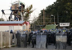 В Англії влада виселяє табір ірландських кочівників