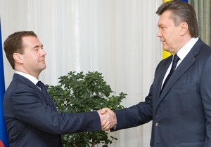 Медведєв прибув до Донецька, щоб взяти участь в економічному форумі