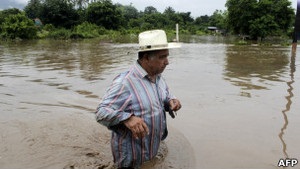 Повені в Центральній Америці: не менше 80 загиблих