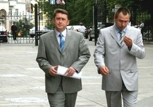 Адвокати Мельниченка заявляють, що проти них готують провокації