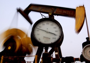 Світові ціни на нафту знижуються на слабких торговельних даних з Китаю