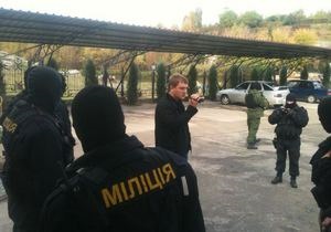 МВС заявляє, що соратник Тимошенко підозрюється в підробці документів