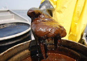 Мінекономіки Росії прогнозує зниження цін на нафту в 2012 році