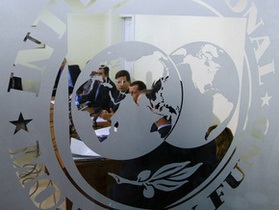 Київ очікує представників МВФ до кінця місяця