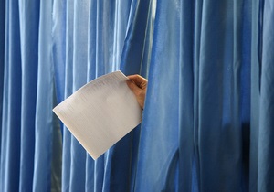 ЦВК: Повернення до змішаної системи виборів у Раду ускладнить роботу виборчих комісій