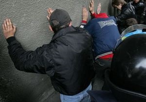 У Києві викрили шахраїв, які вимагали гроші, представляючись міліціонерами
