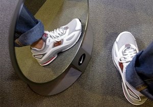 Reebok заплатить $ 25 млн за брехню про особливі властивості кросівок
