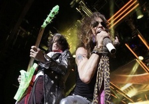 Стівен Тайлер оголосив дату виходу першого за сім років альбому Aerosmith