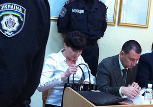 Дебати у справі Тимошенко почала Фролова. Прокурору намагалися перешкодити, видаючи звуки мукання